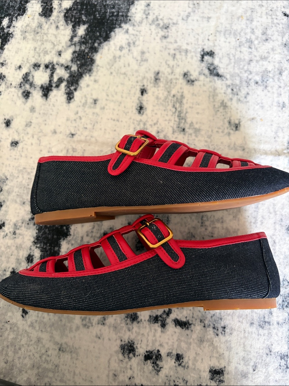 Charlotte Stone red caged buckle flats with black trim - Picture 2 of 4